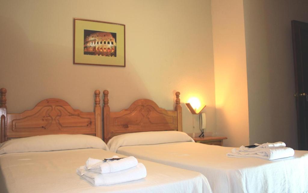 Hostal Carlos I La Linea de la Concepcion Quarto foto