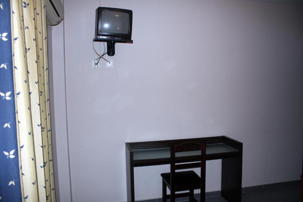 Hostal Carlos I La Linea de la Concepcion Quarto foto